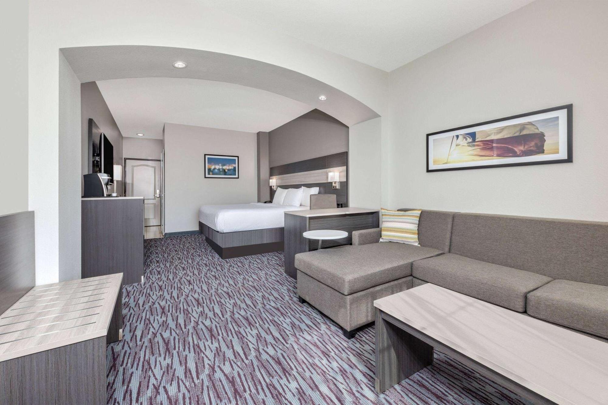 La Quinta By Wyndham Allen At The Village Exterior foto